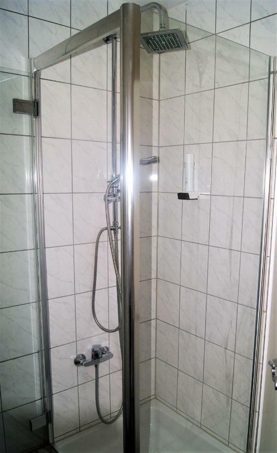 Landhotel Roemerkessel Fuchstal Екстериор снимка